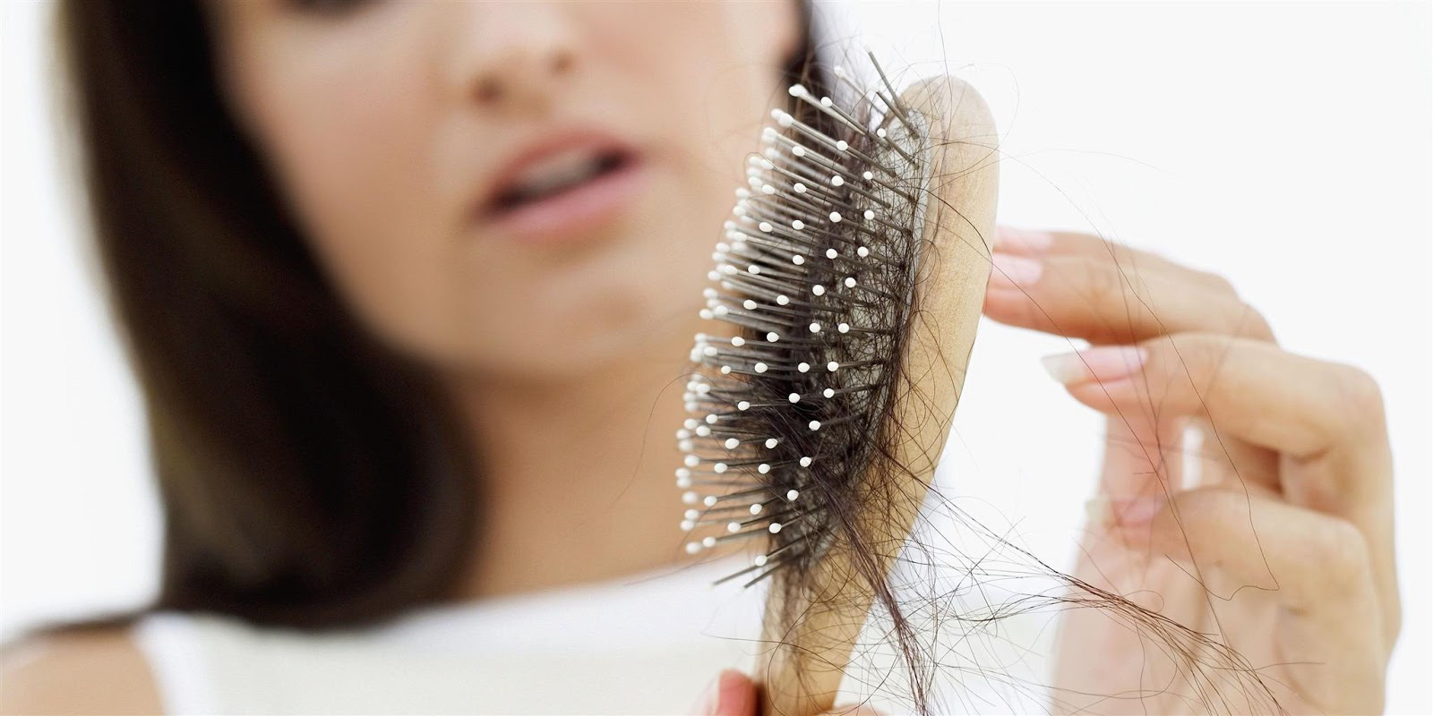 dầu gội ngăn ngừa rụng tóc và kích thích mọc tóc