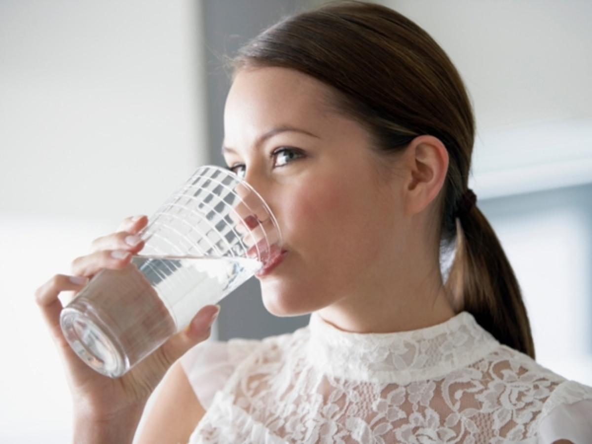 Cách uống nước ấm giảm cân, giảm mỡ bụng tại nhà